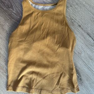 Vuori elevation plyo tank top